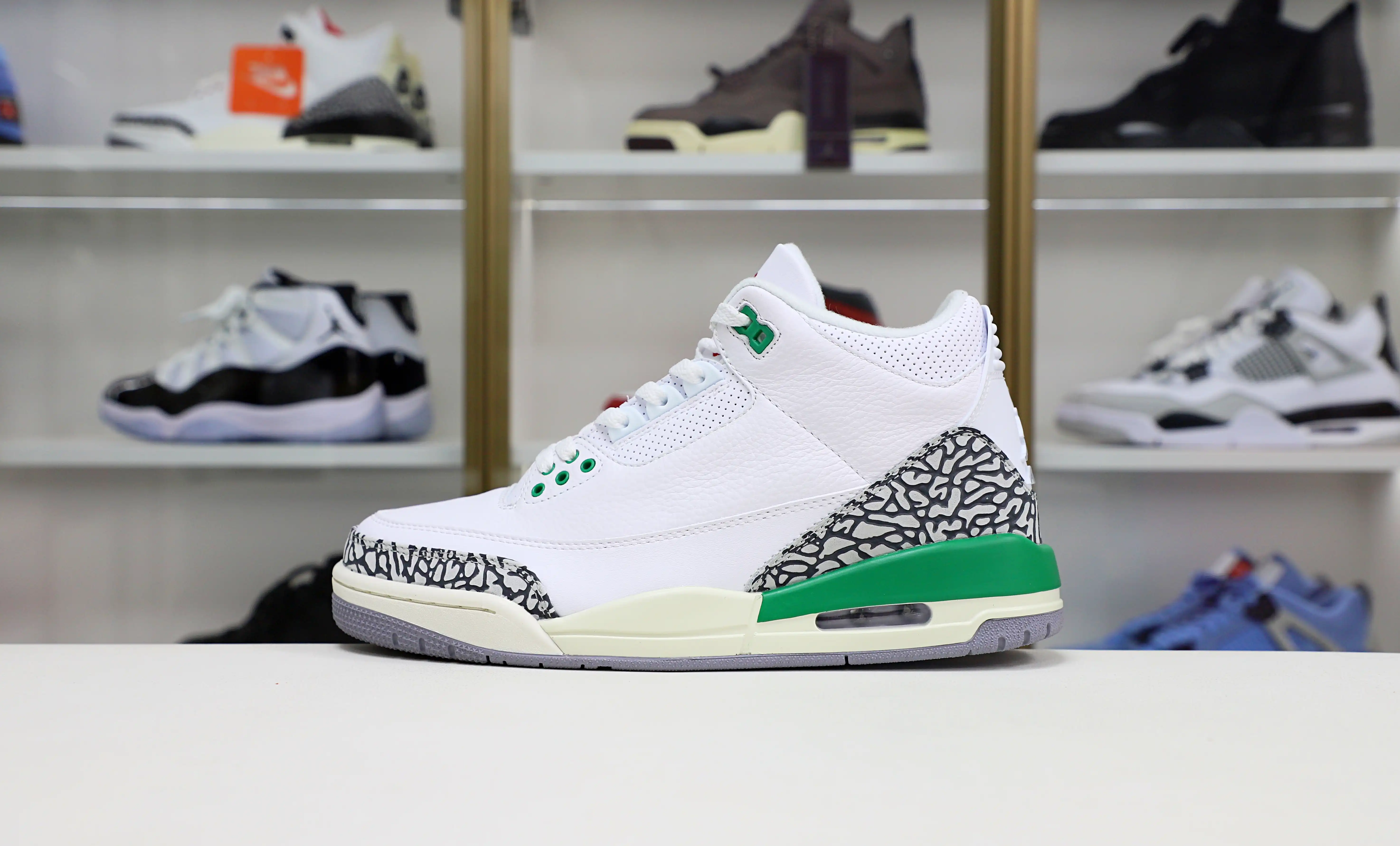 Jordan Air Jordan 3 Retro