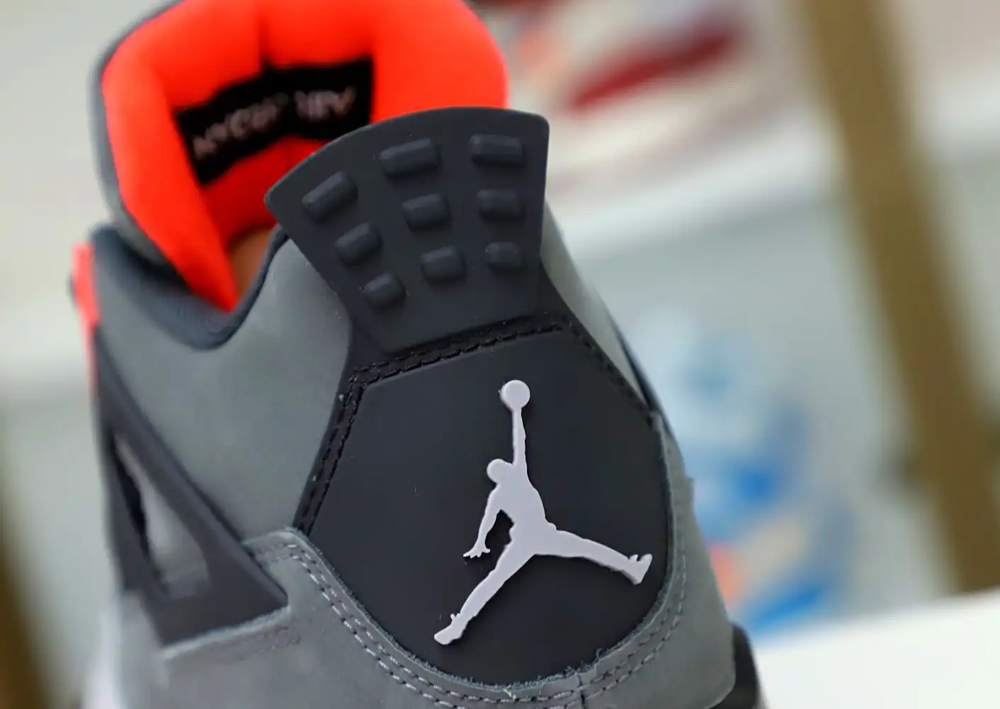 AIR JORDAN 4 INFRARED