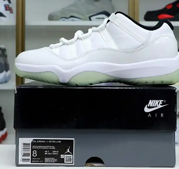 AIR JORDAN 11 RETRO LOW LEGEND BLUE