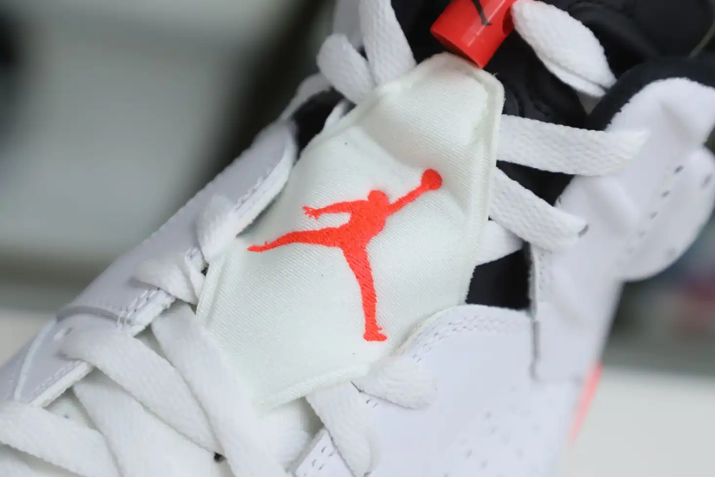 Air Jordan 6 Retroinfrared White