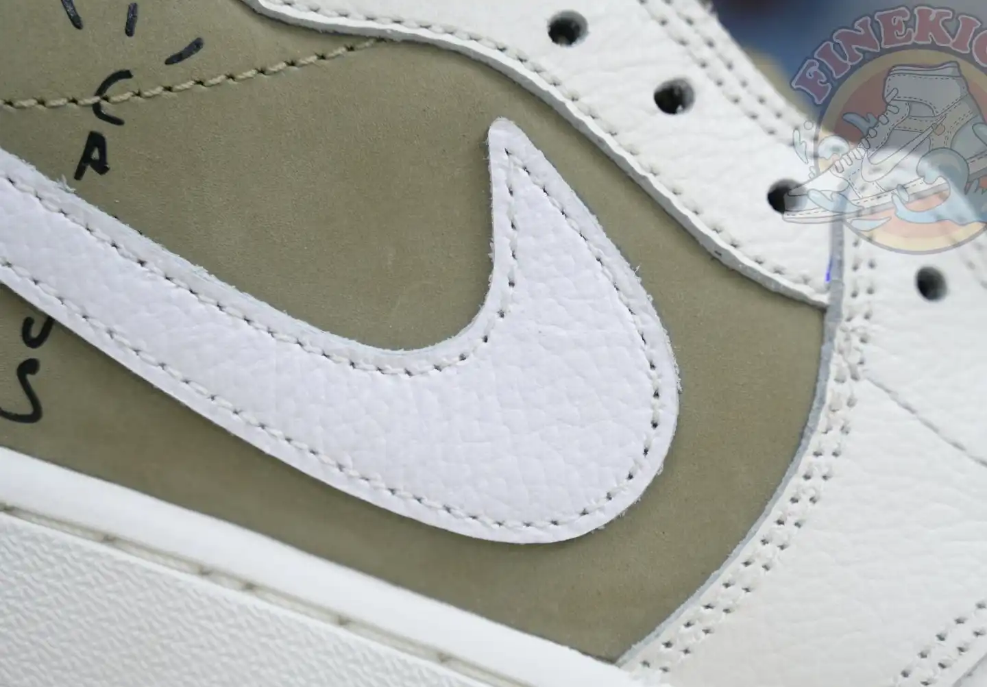 Travis Scott x Air Jordan 1  Low Golf 6.0