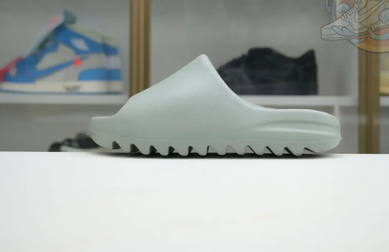 hype adidas originals Yeezy Slide Salt