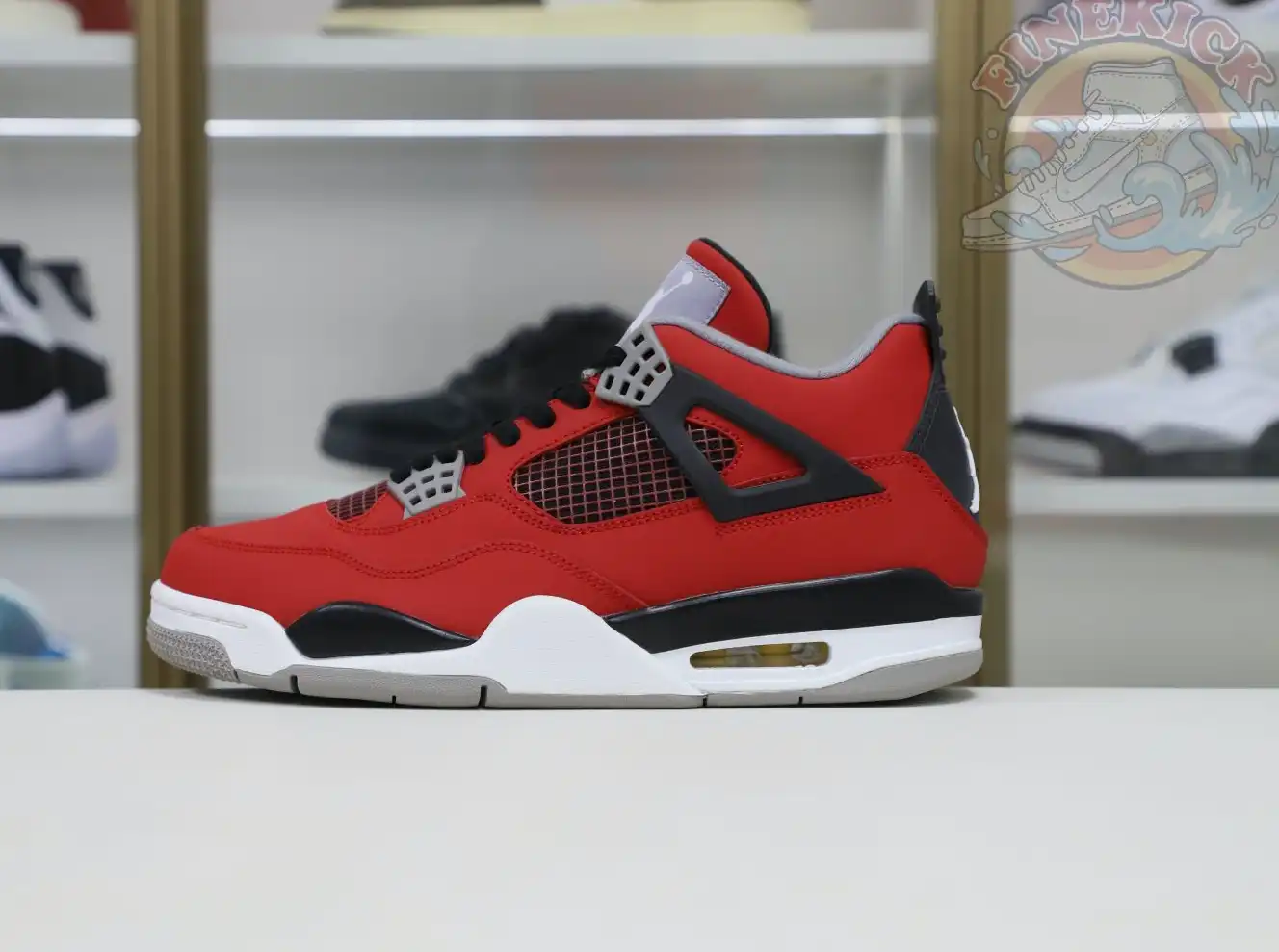 Jordan Air Jordan4 RetroToro Bravo