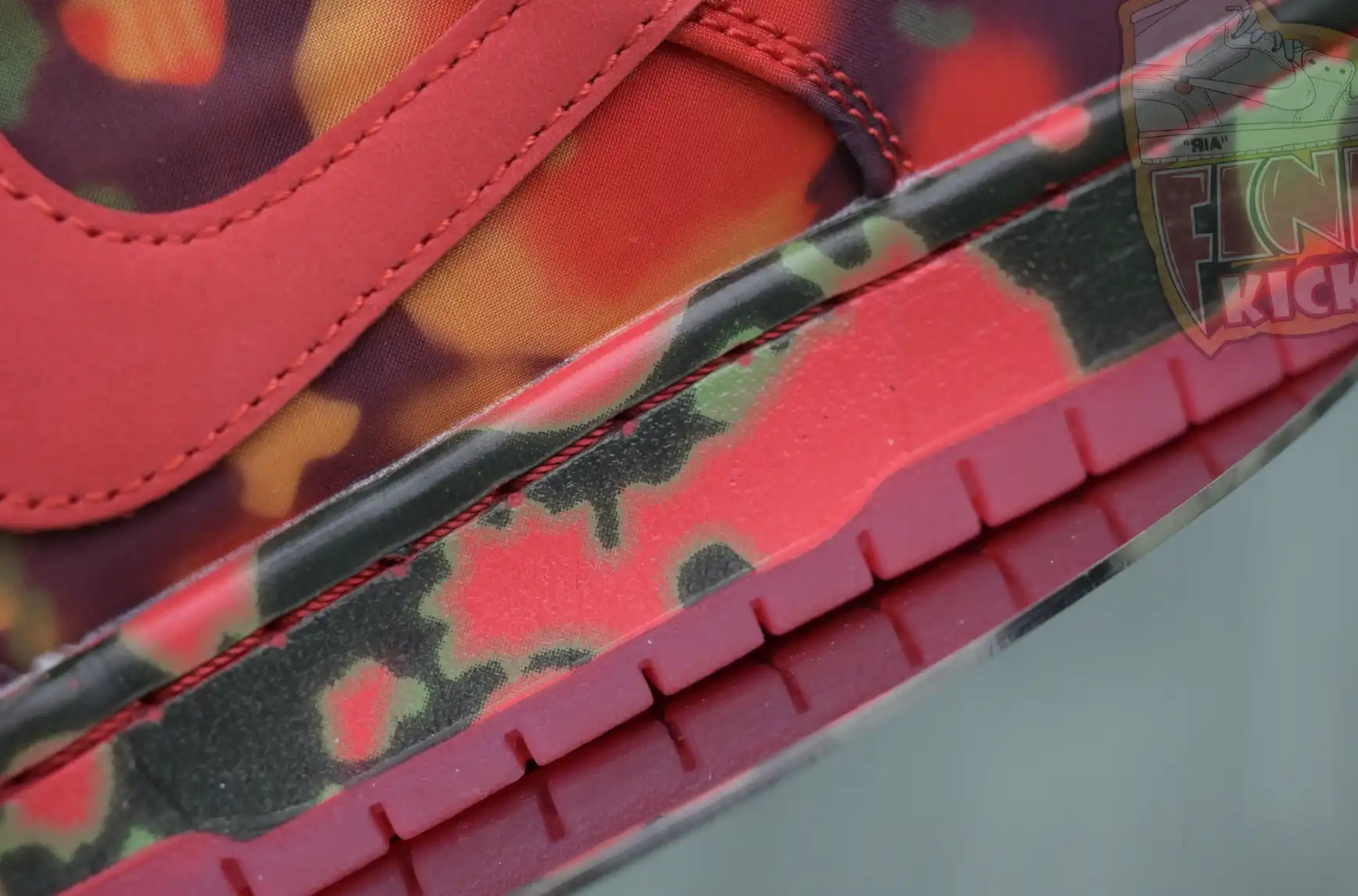 hype The Wizard of Oz x Nike SBDunk Low“Ruby Slipper”