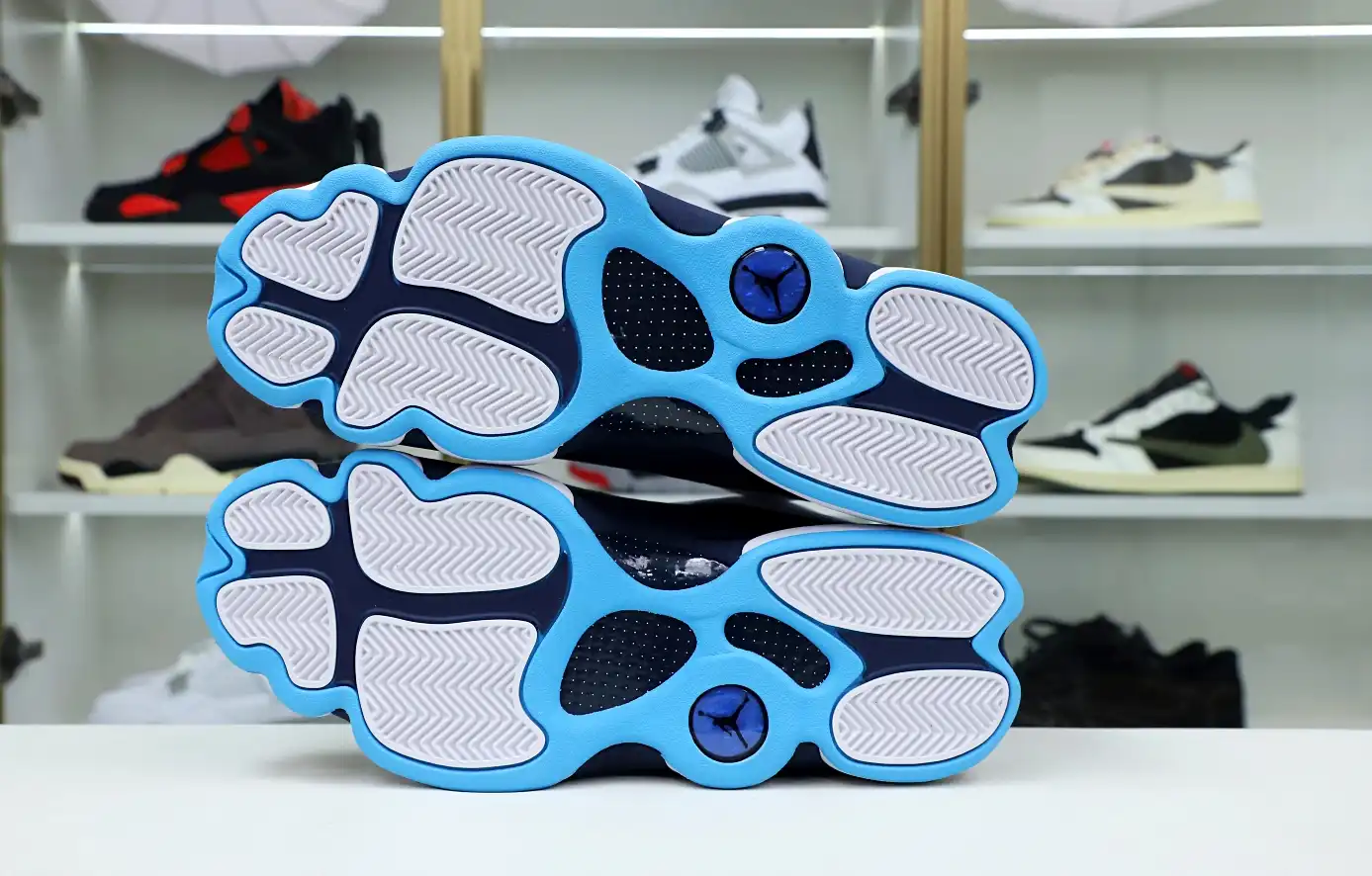 AIR JORDAN 13 RETRO WHITE OBSIDIAN POWDER BLUE 414571-144