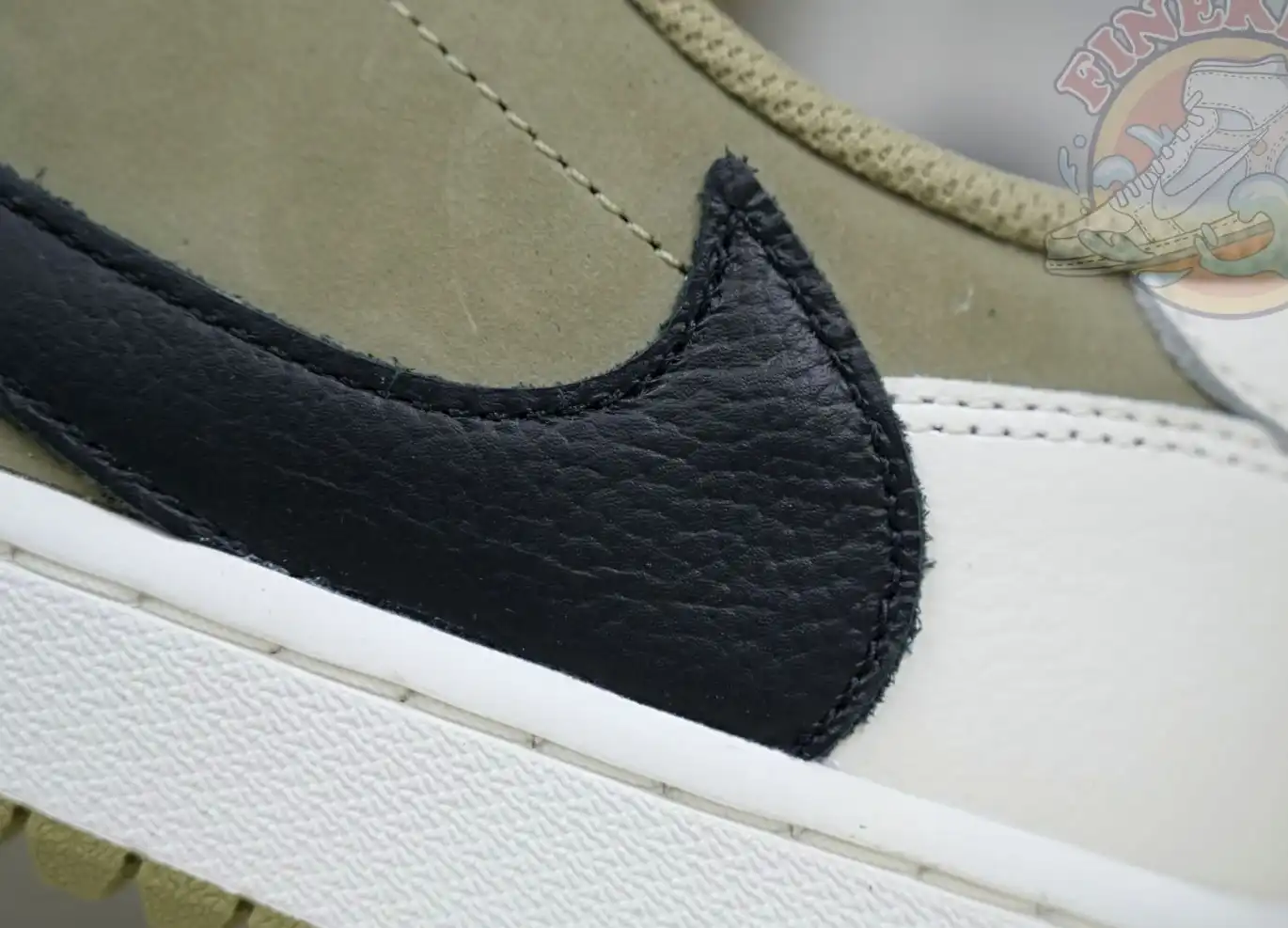 Travis Scott x Air Jordan 1  Low Golf 6.0