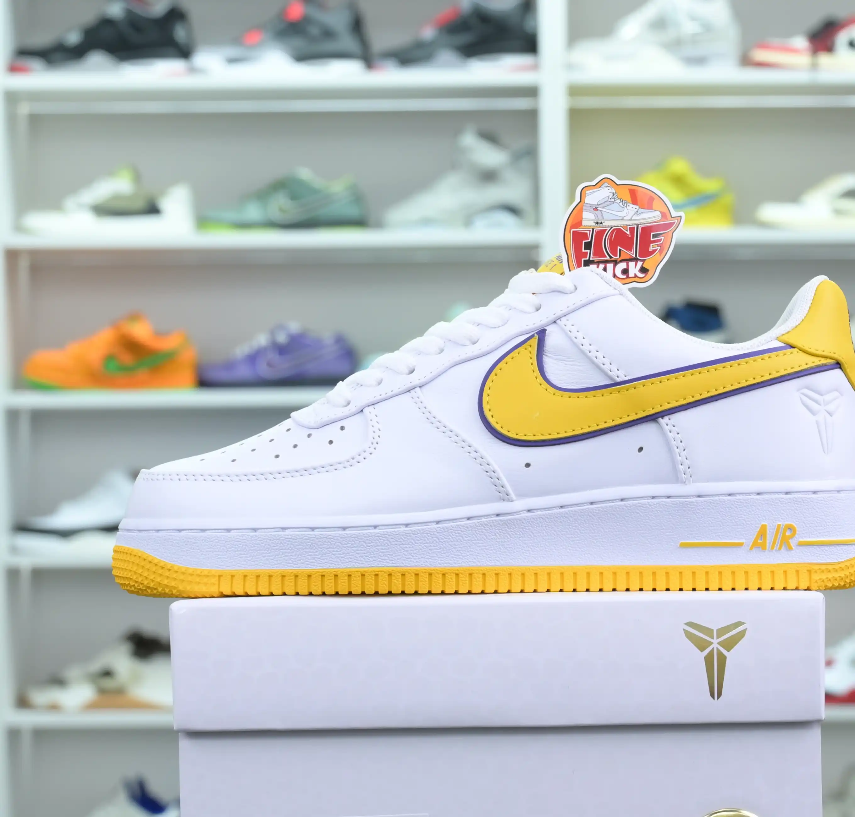 hype Kobe Bryant x Nike Air Force 1