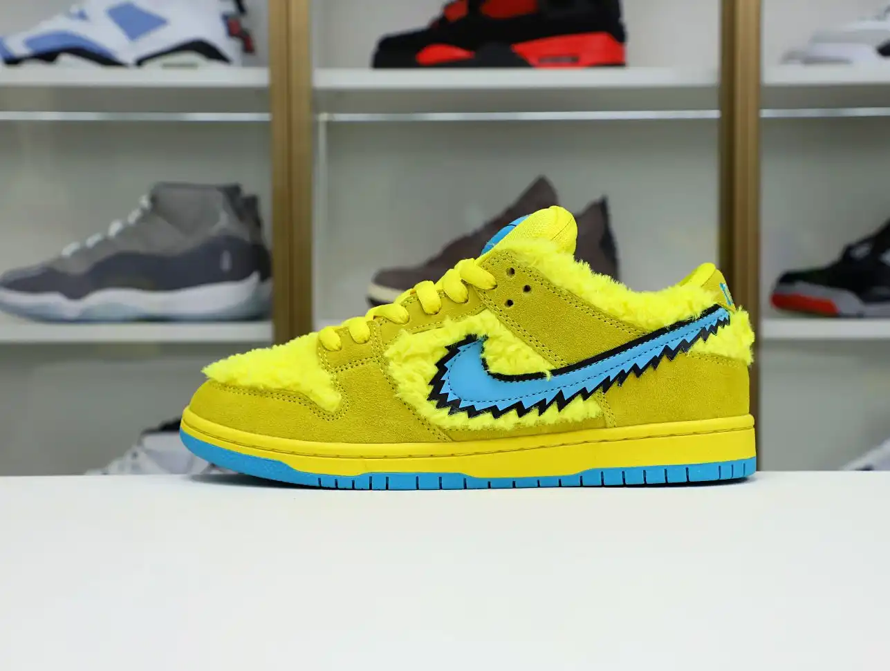 hype GRATEFUL DEAD X DUNK LOW SB YELLOW