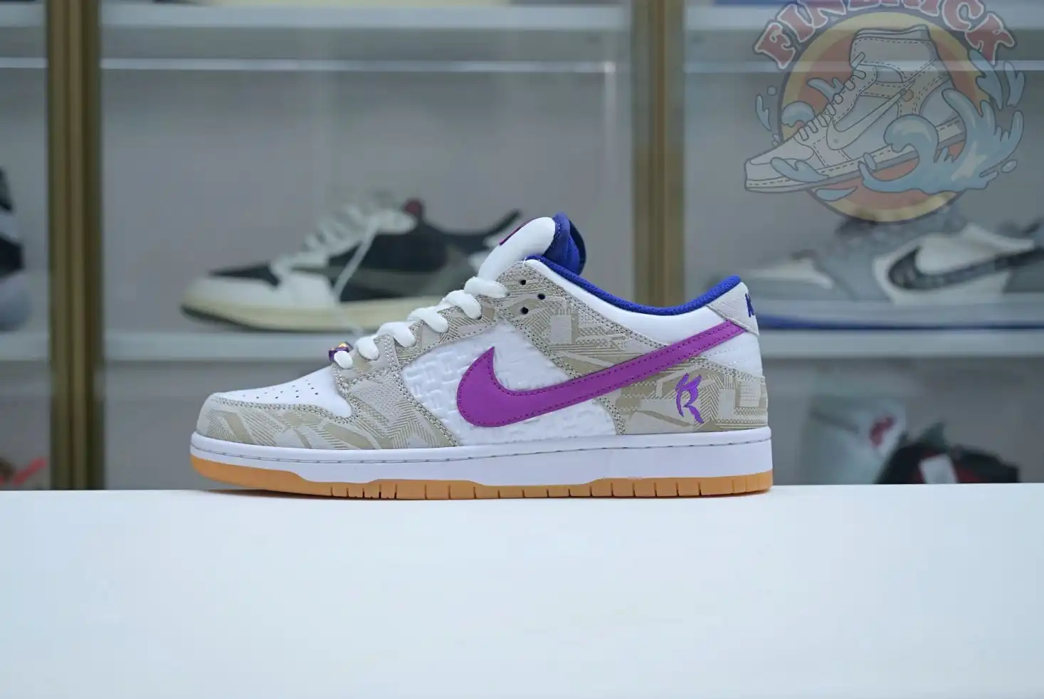 hype Rayssa Leal x Nike SB Dunk Low