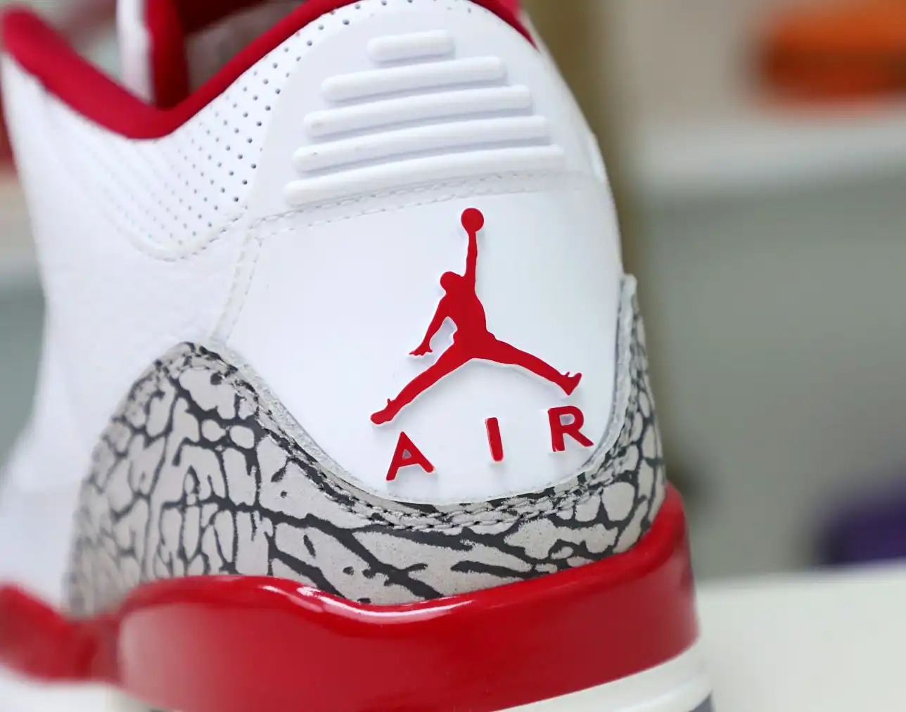 Air Jordan 3 Retro  Cardinal Red(CT8532-126）