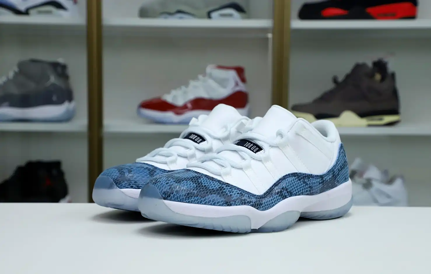 Jordan Air Jordan 11 “navy snakeskin”