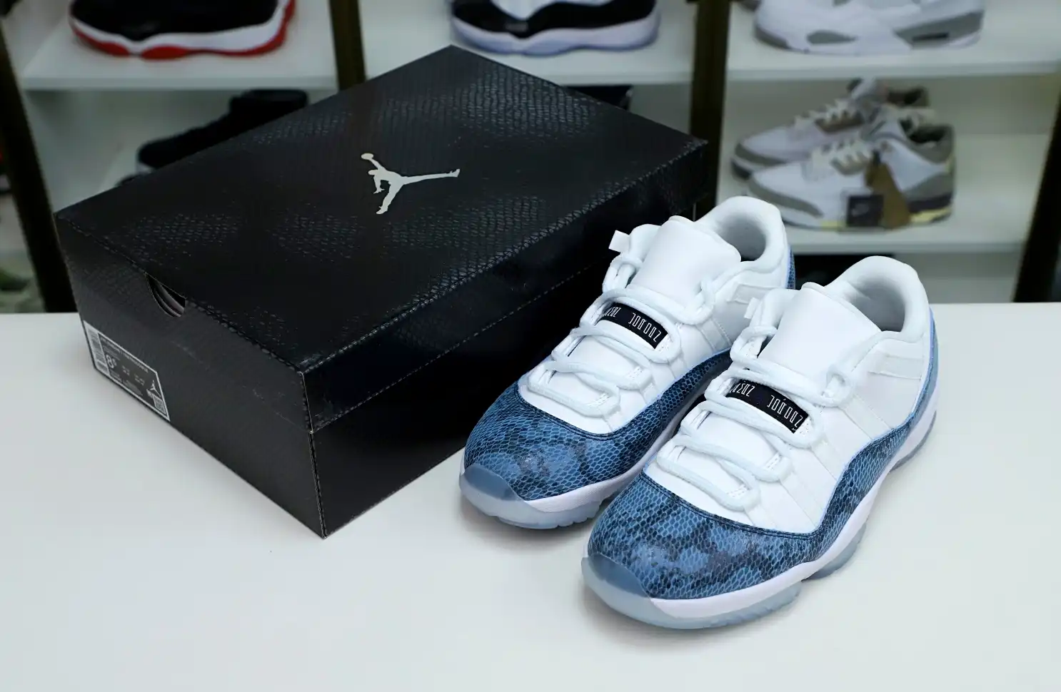 Jordan Air Jordan 11 “navy snakeskin”