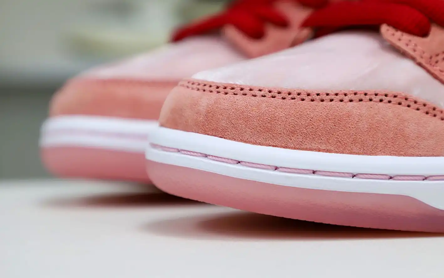 hype STRANGELOVE X DUNK LOW SB 'VALENTINE'S DAY'