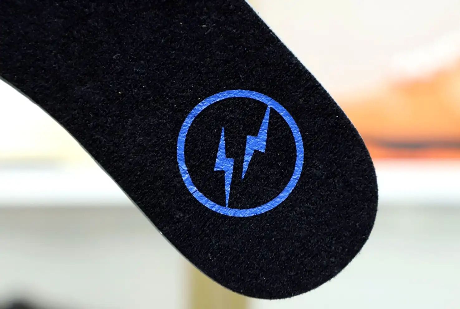 FRAGMENT DESIGN X AIR JORDAN 1 RETRO HIGH