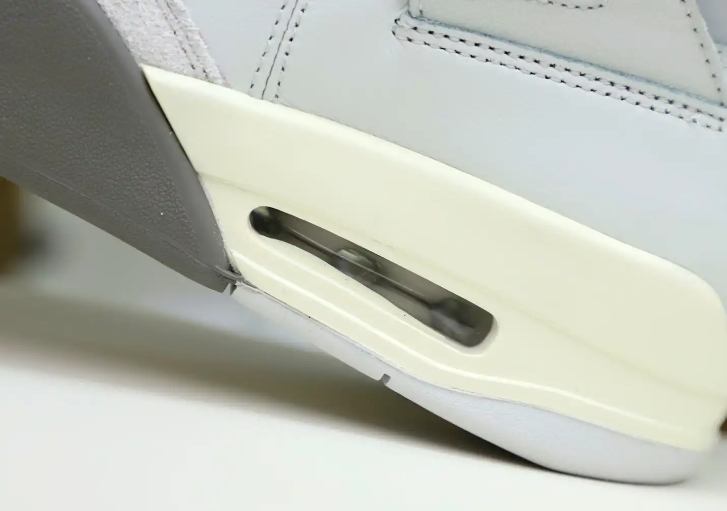 Jordan Air Jordan 4 SE 