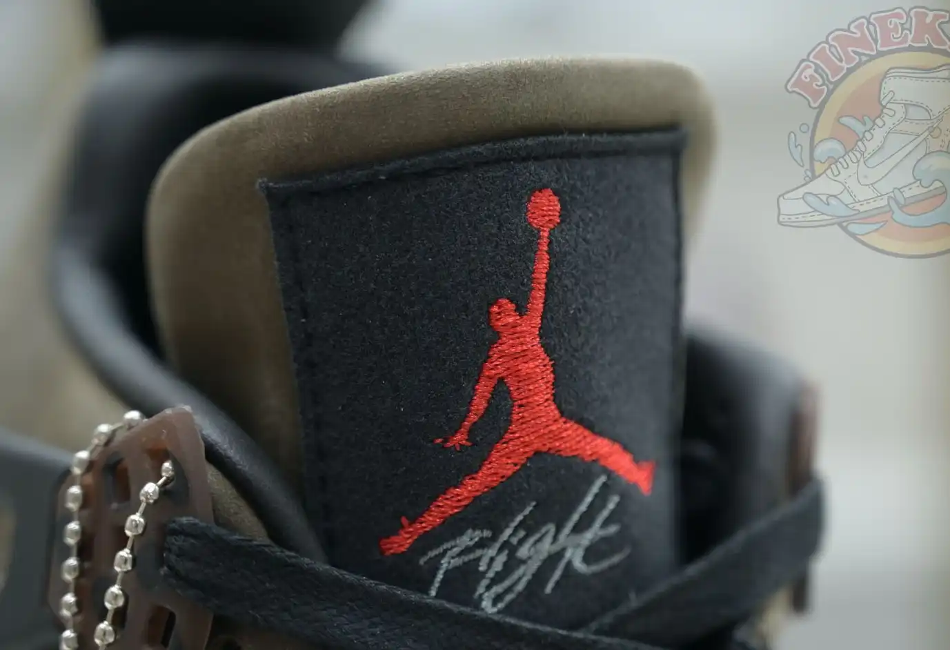 AIR JORDAN 4 RETRO COLOR