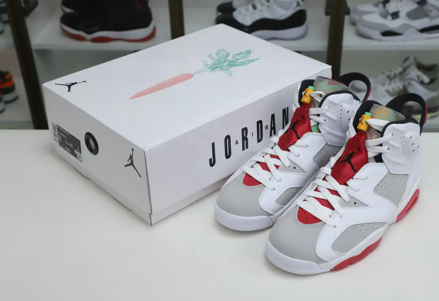 AIR JORDAN 6 RETRO NEUTRAL GREY