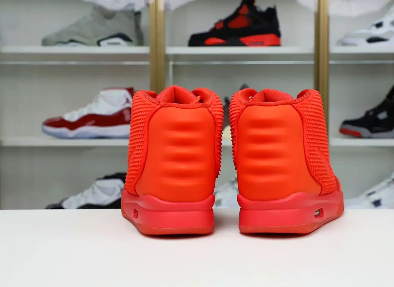 hype Nike Air Yeezy 2 red october