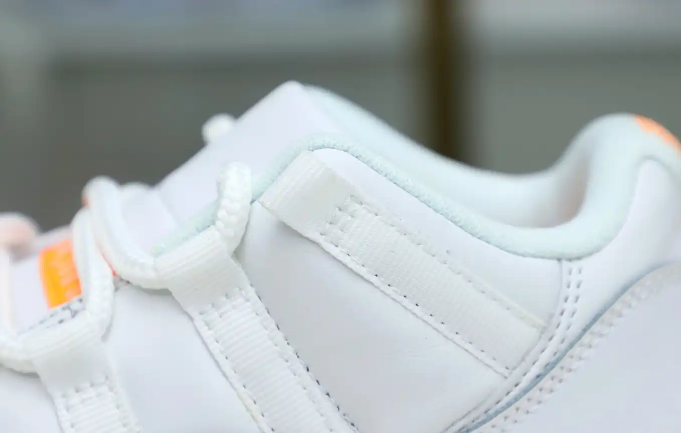 WMNS AIR JORDAN 11 RETRO LOW 'BRIGHT CITRUS'