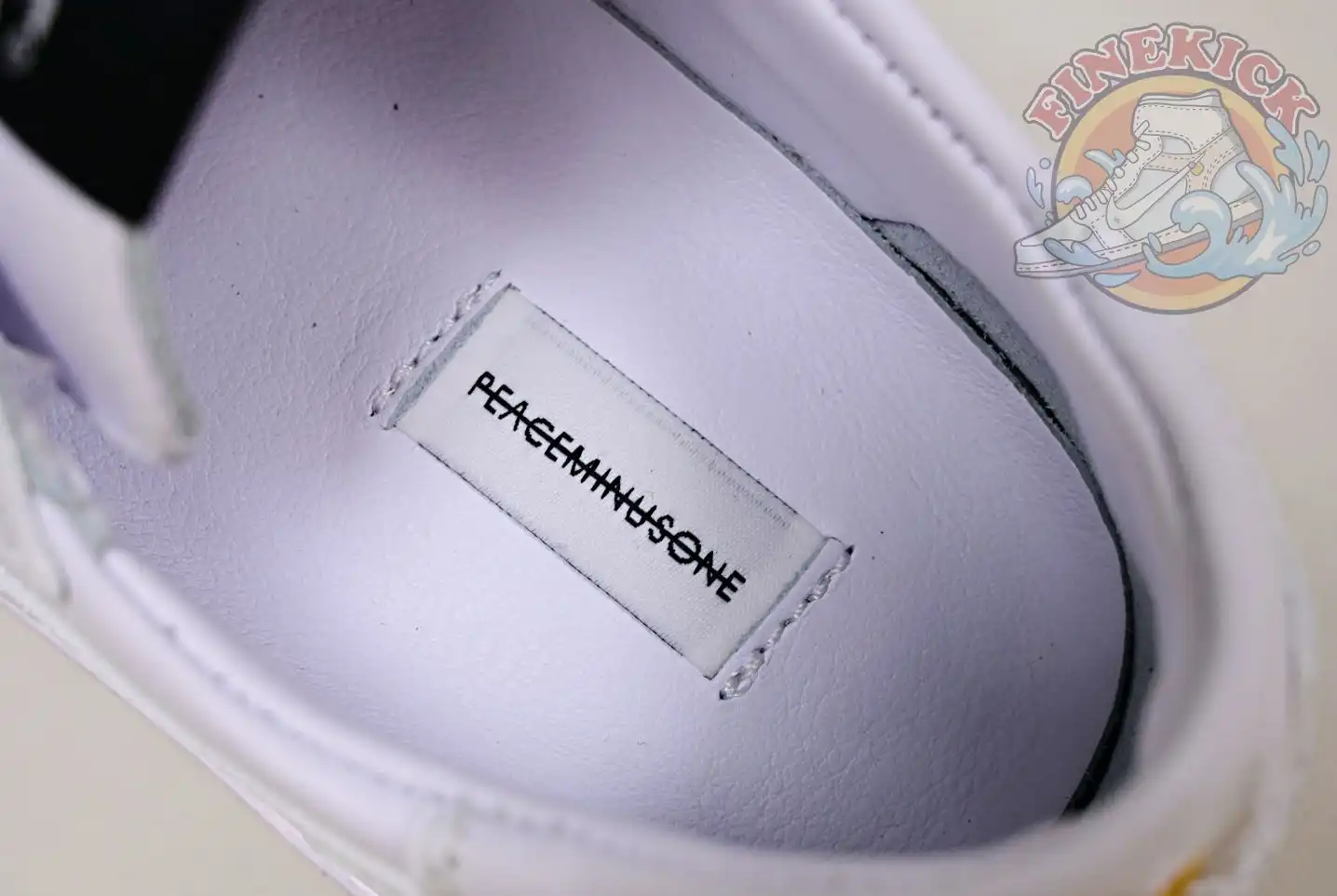 hype Peaceminusone x Nike Kwondo1 3.0