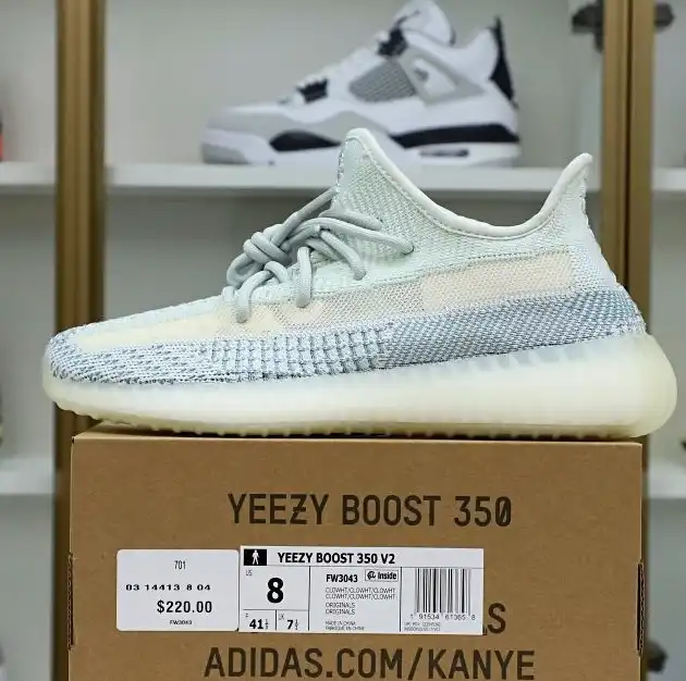 hype YEEZY BOOST 350 V2 'CLOUD WHITE NON-REFLECTIVE'