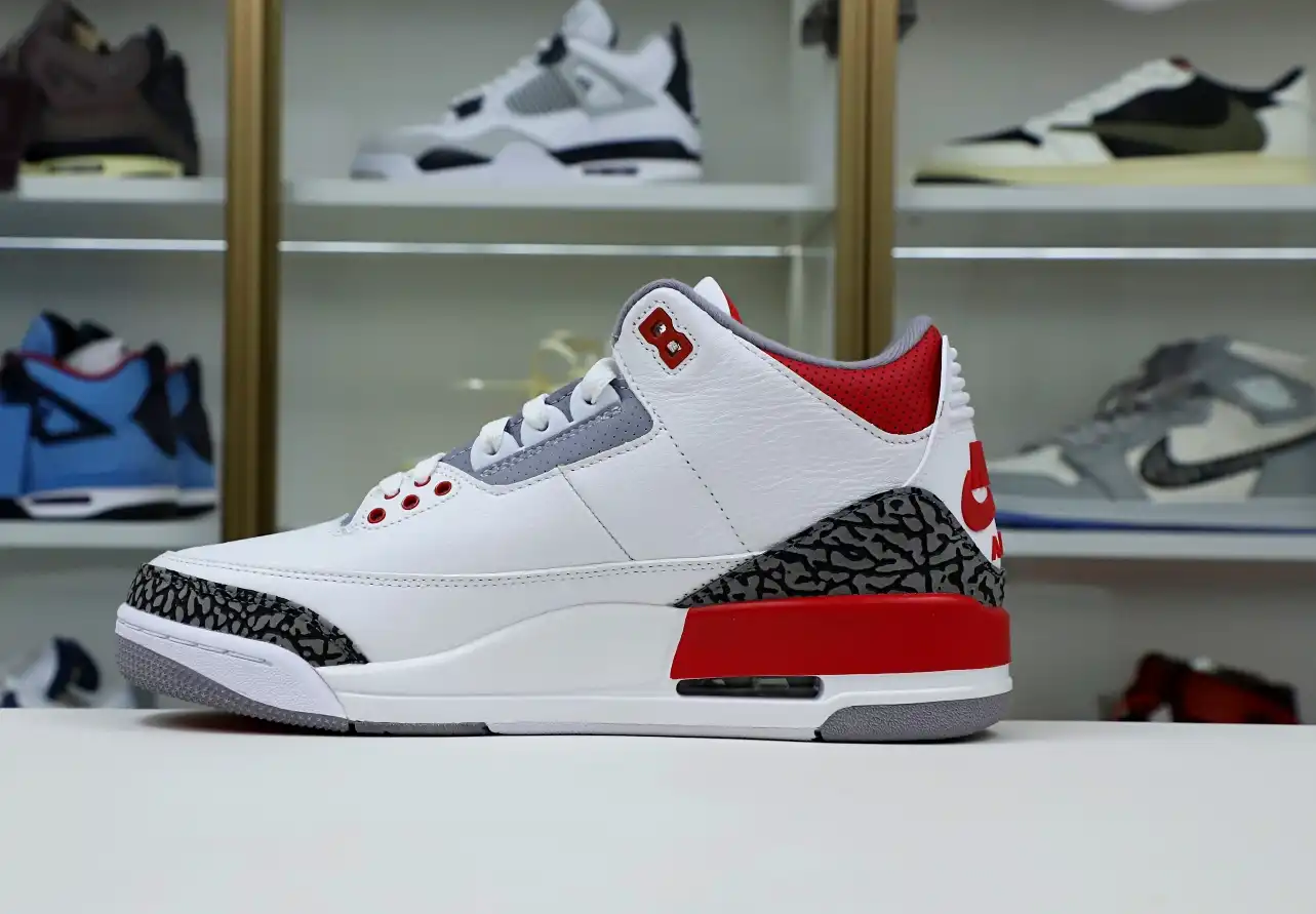 AIR JORDAN 3RETRO