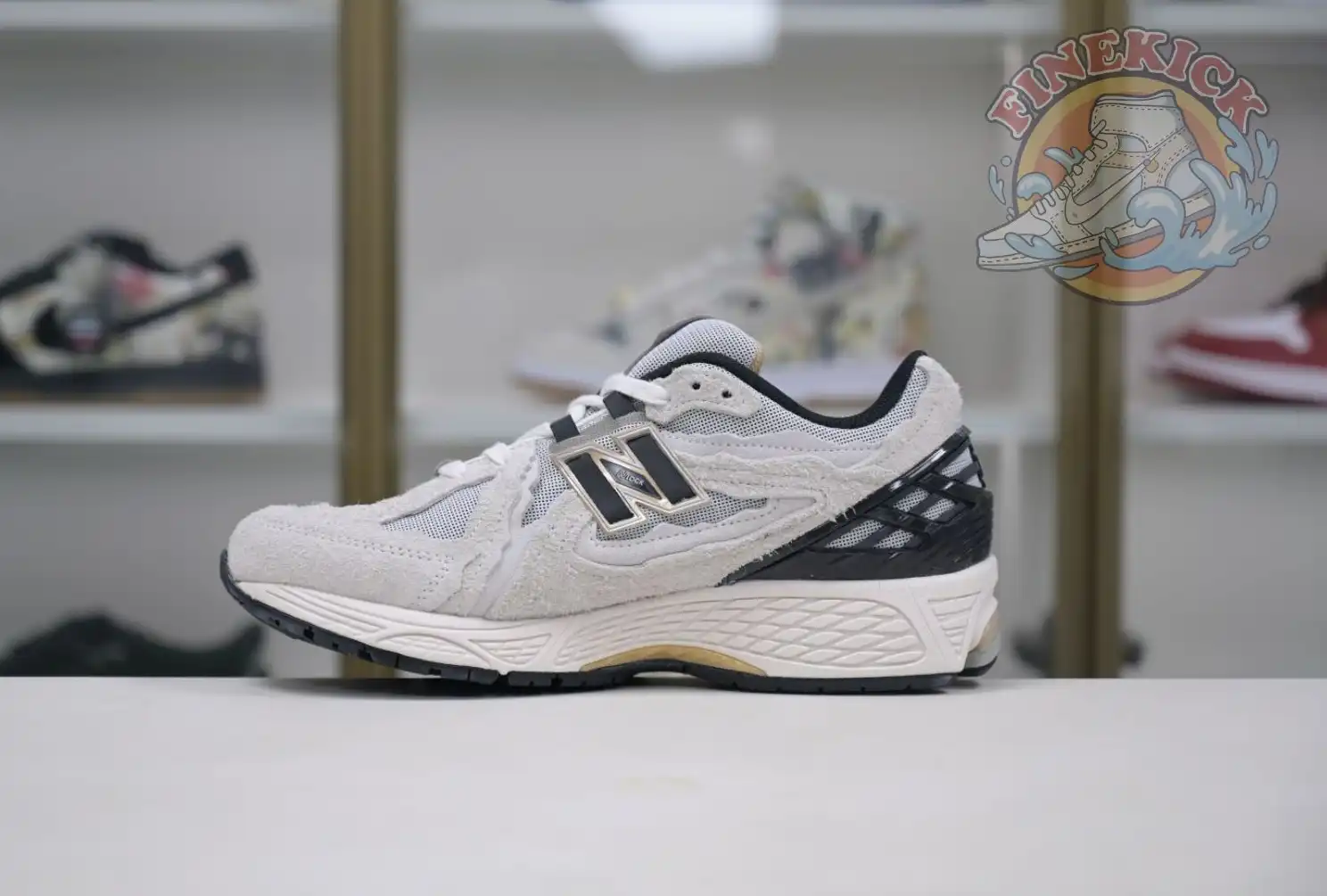 hype New Balance NB 1906R