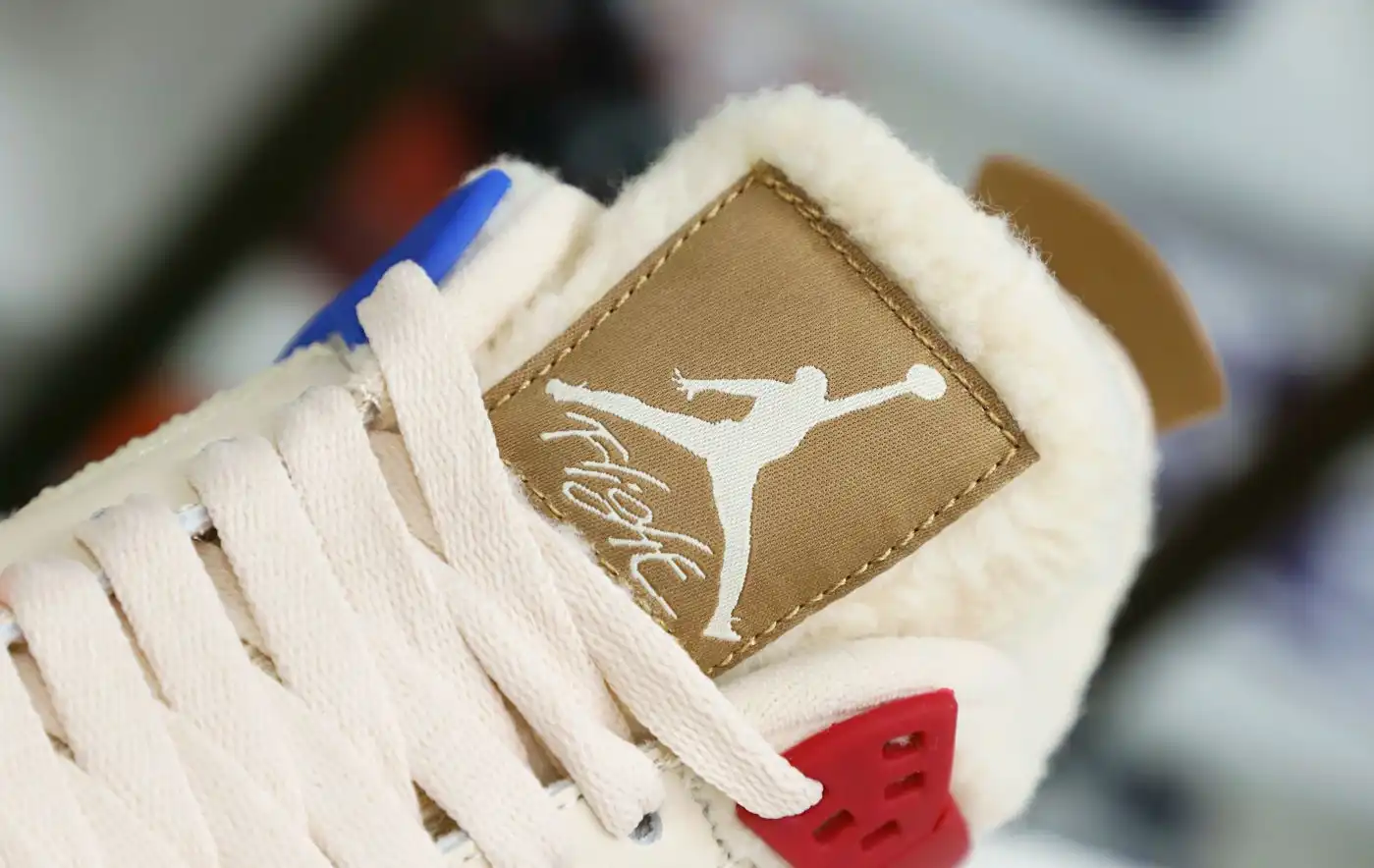AIR JORDAN 4 RETRO GS 'WILD THINGS'
