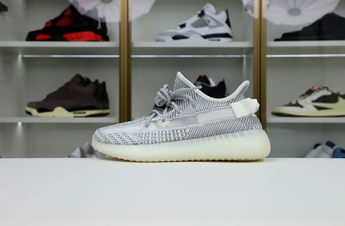 hype YEEZY BOOST 350 V2 'STATIC NON-