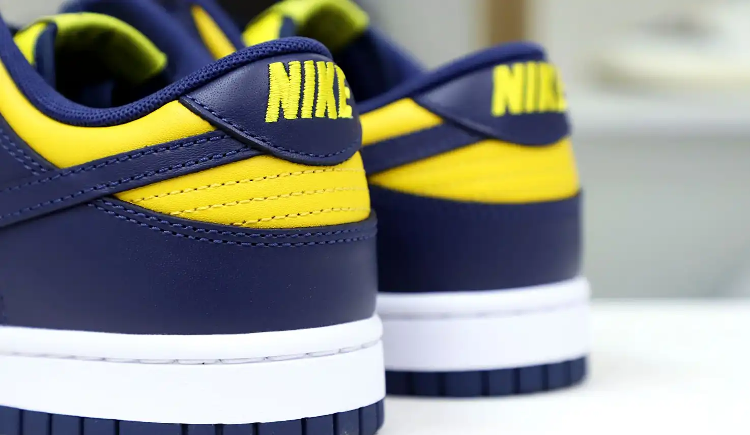 hype DUNK LOW 'MICHIGAN' 2021