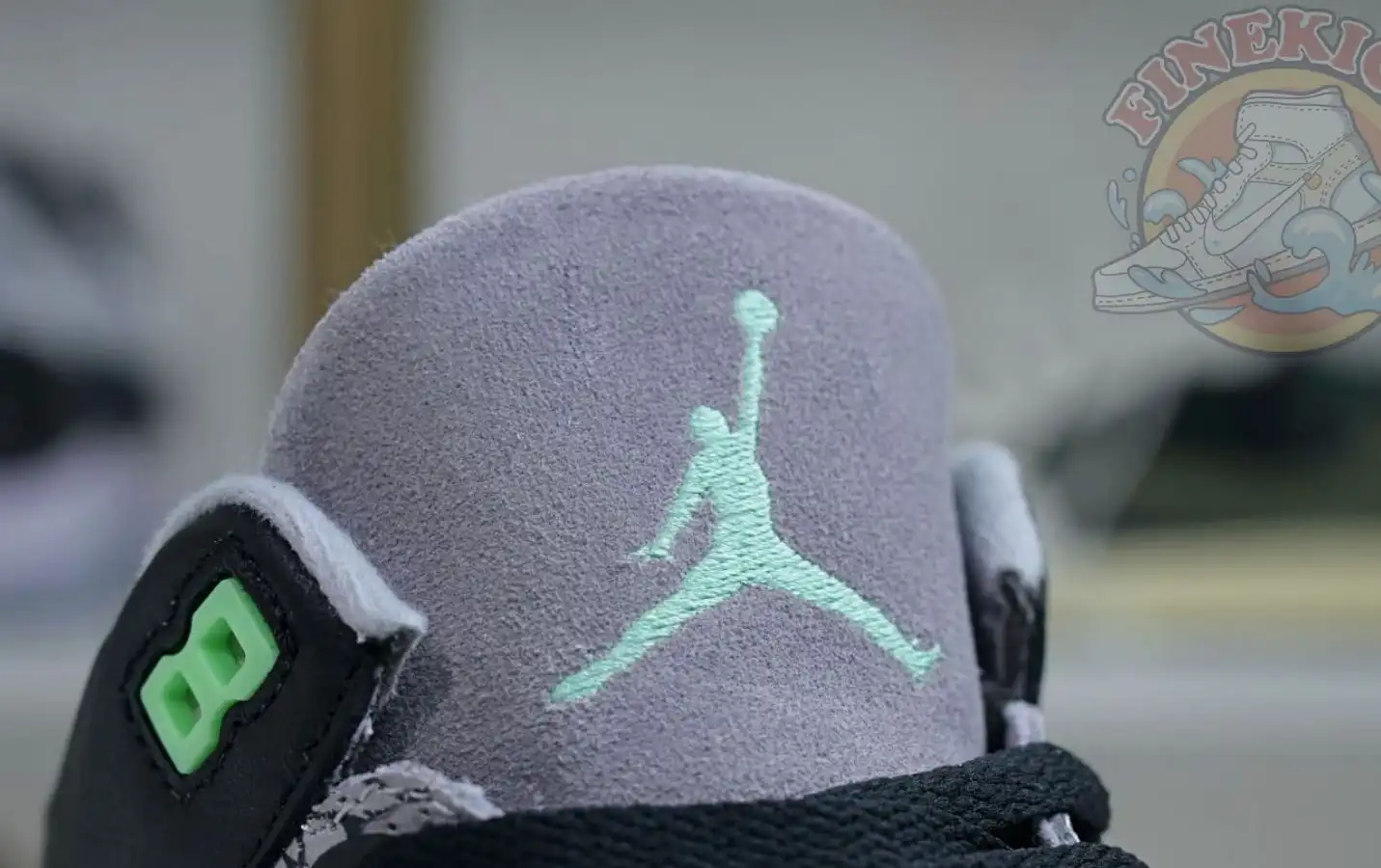 Air Jordan 3 Green Glow