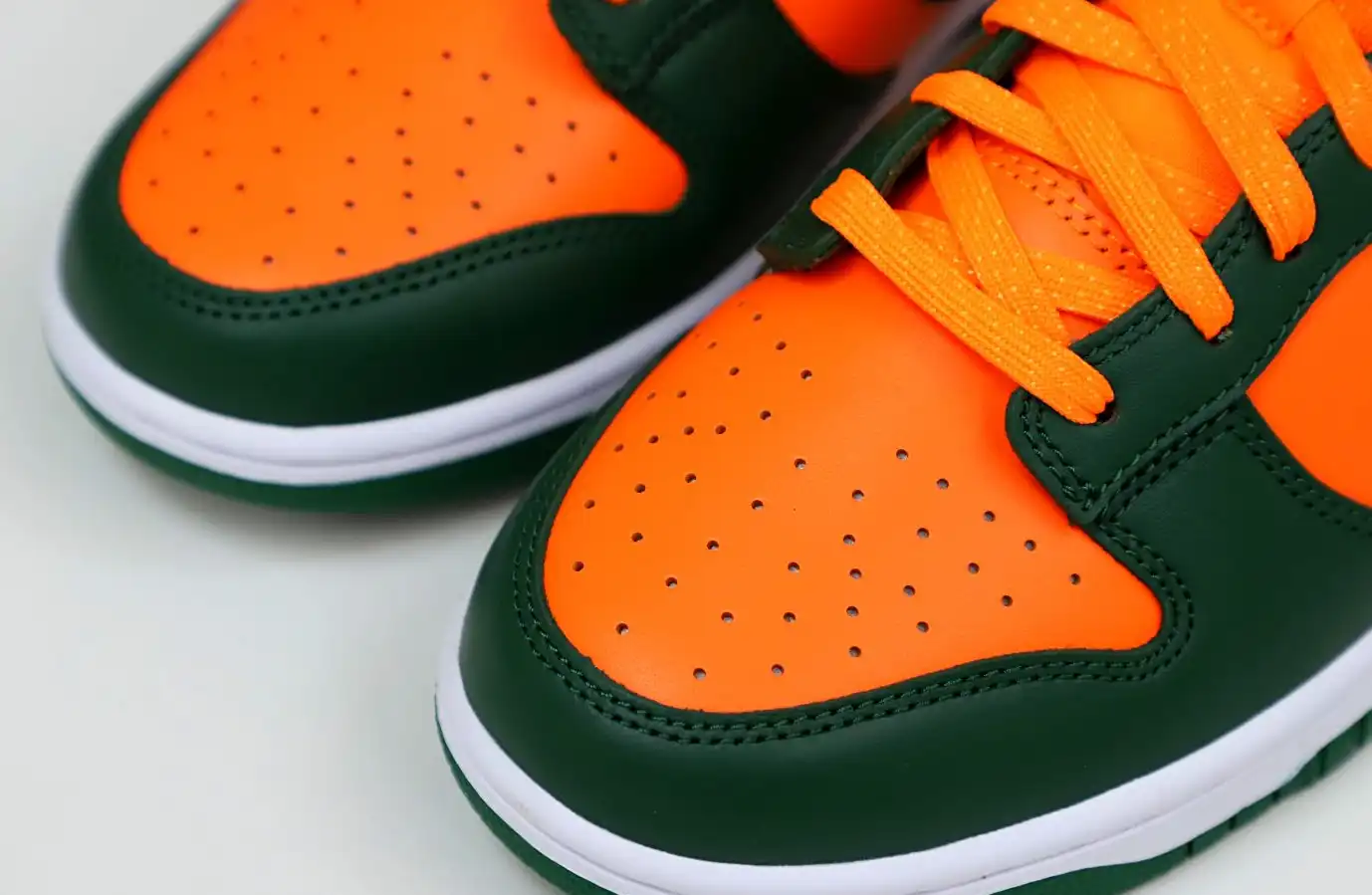 hype NIKE DUNK RETRO MINAMI HURRICANES