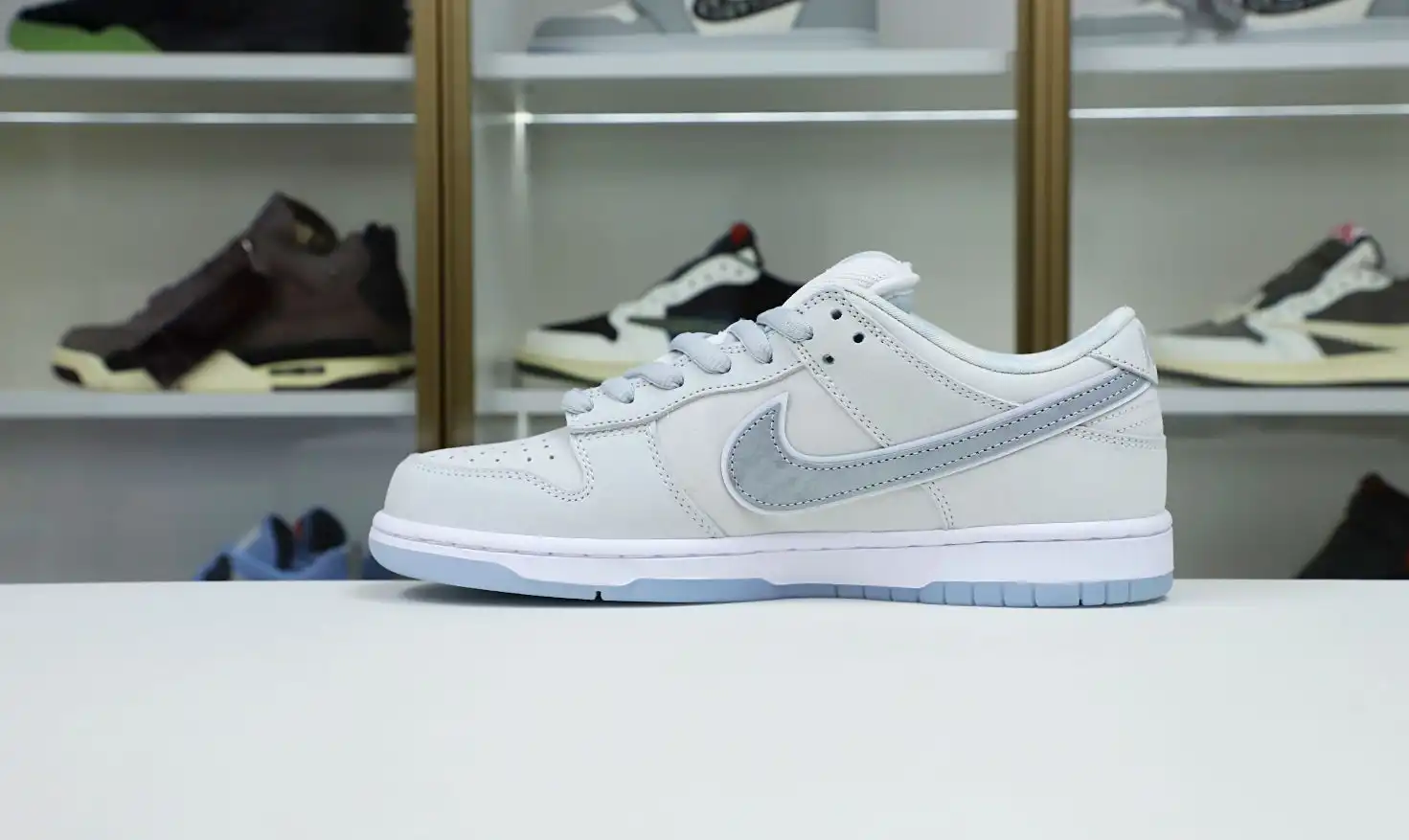 hype Nike Dunk SB Low 