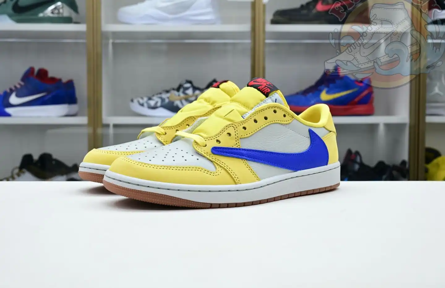 Travis Scott x Jordan Air Jordan 1Low Canary