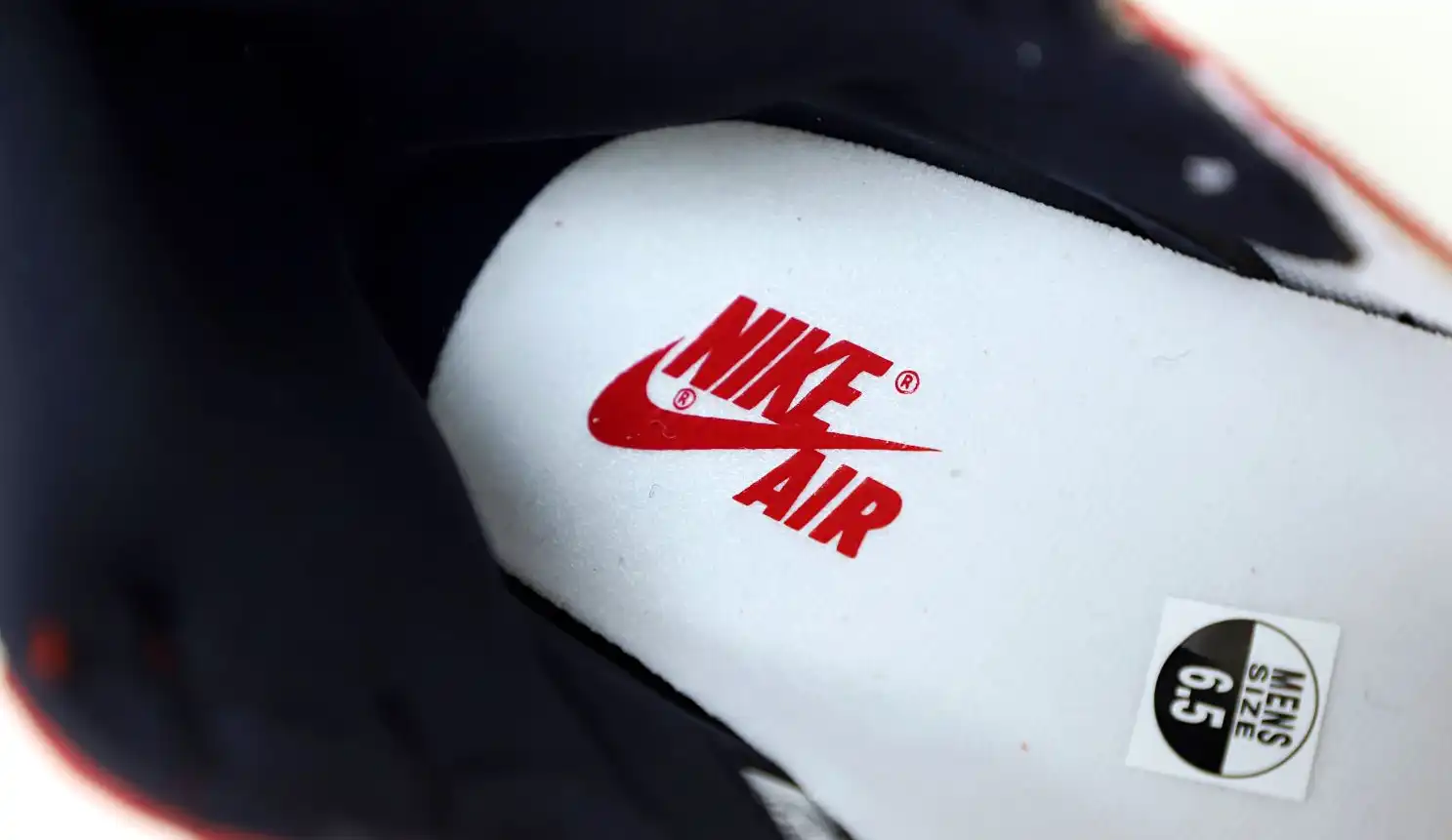 AIR JORDAN 1 REIMAGINED LOST AND FOUND “CHICAGO” 2022