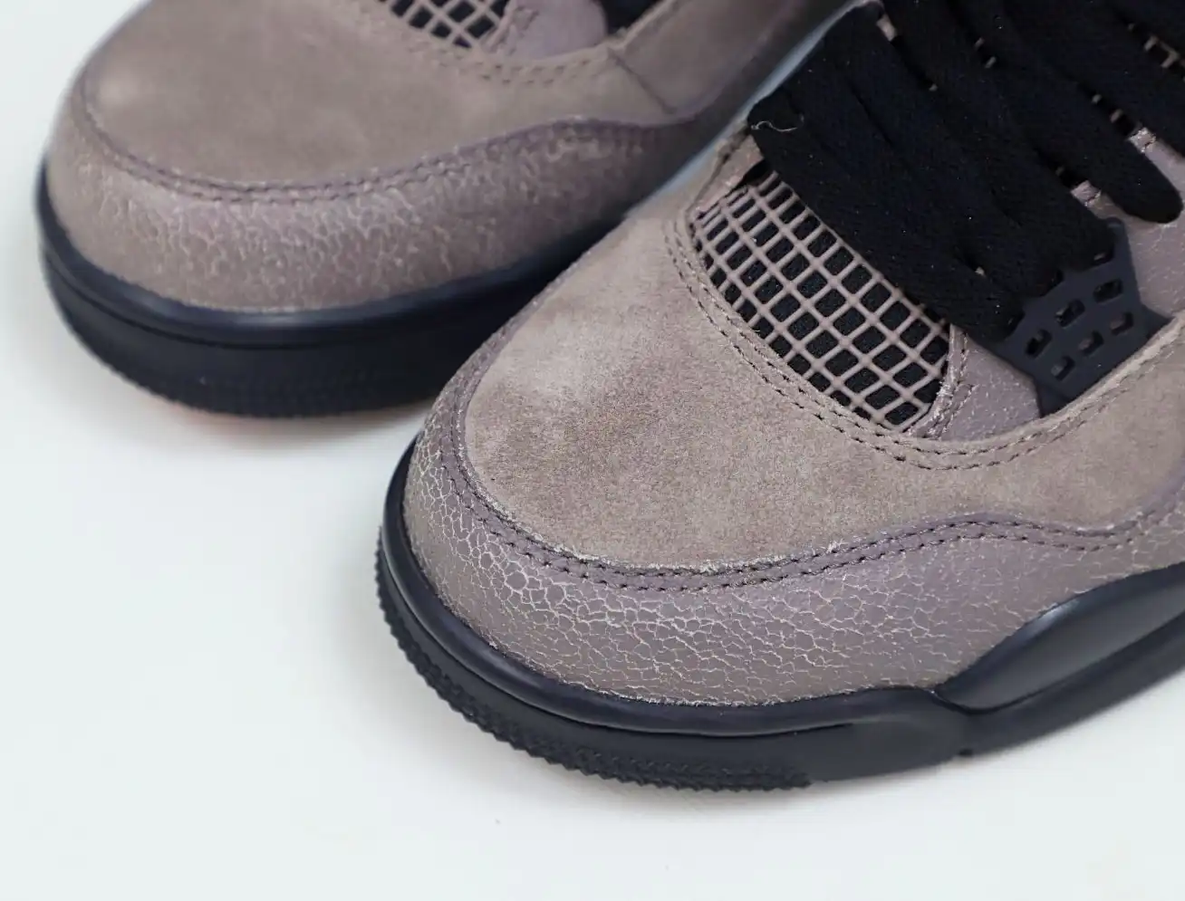 AIR JORDAN 4 RETRO 'TAUPE HAZE'