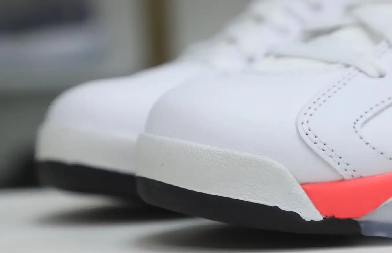 Air Jordan 6 Retroinfrared White