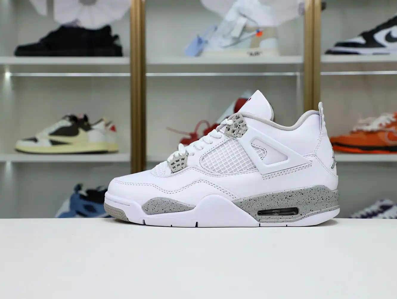 AIR JORDAN 4 RETRO 'WHITE OREO'