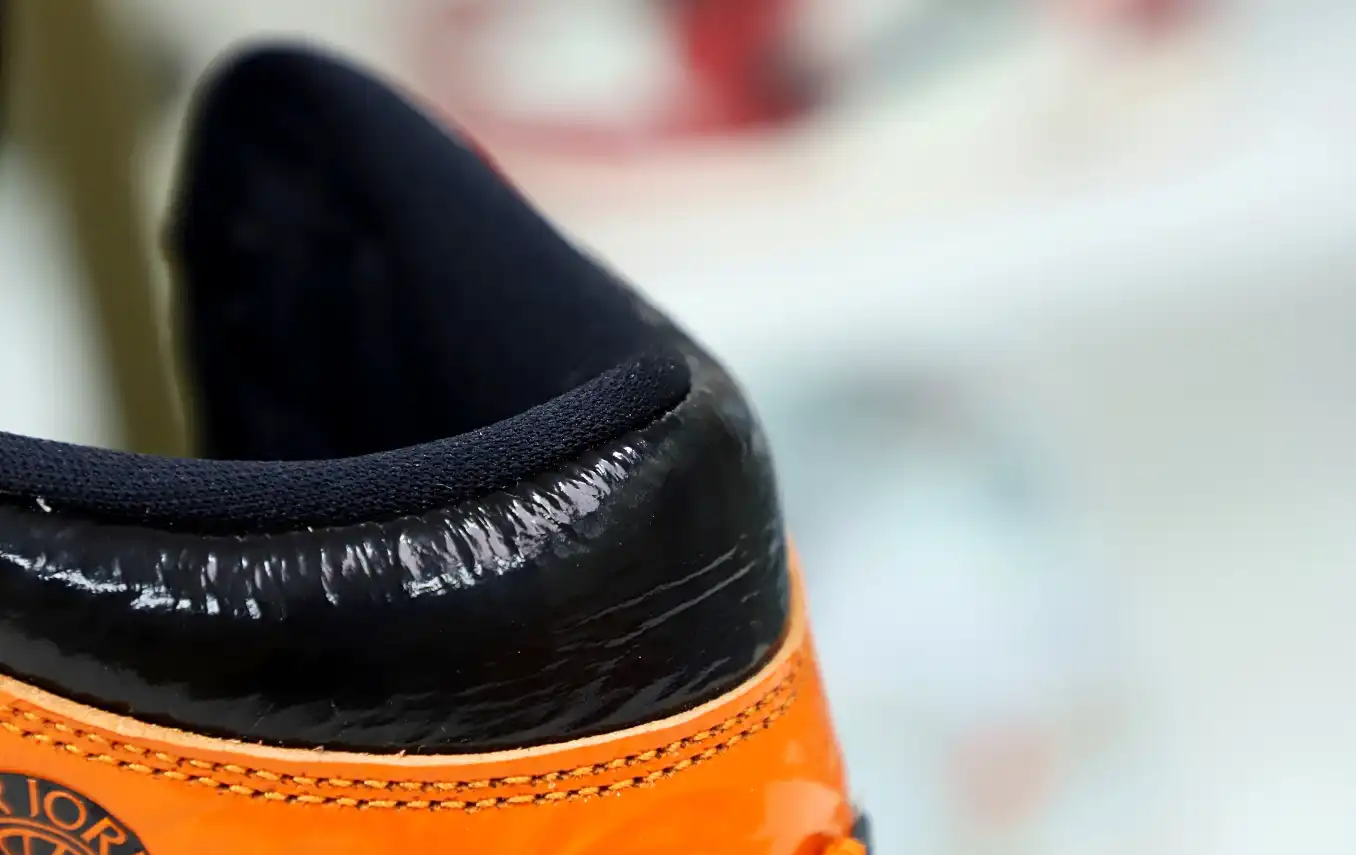 AIR JORDAN 1 RETRO HIGH OG 'SHATTERED BACKBOARD 3.0'