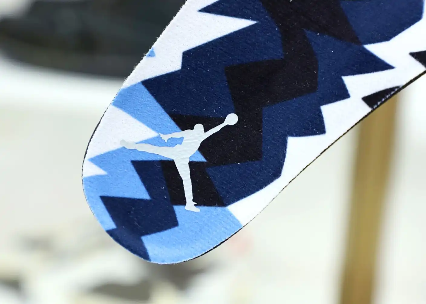 AIR JORDAN 6 RETRO 'UNC HOME'