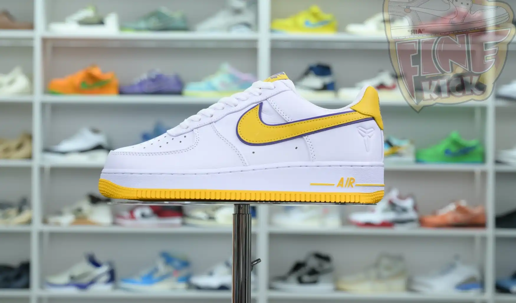 hype Kobe Bryant x Nike Air Force 1