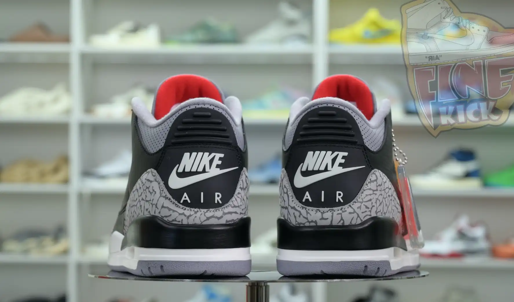 Air Jordan 3“Black Cement Reimagined”
