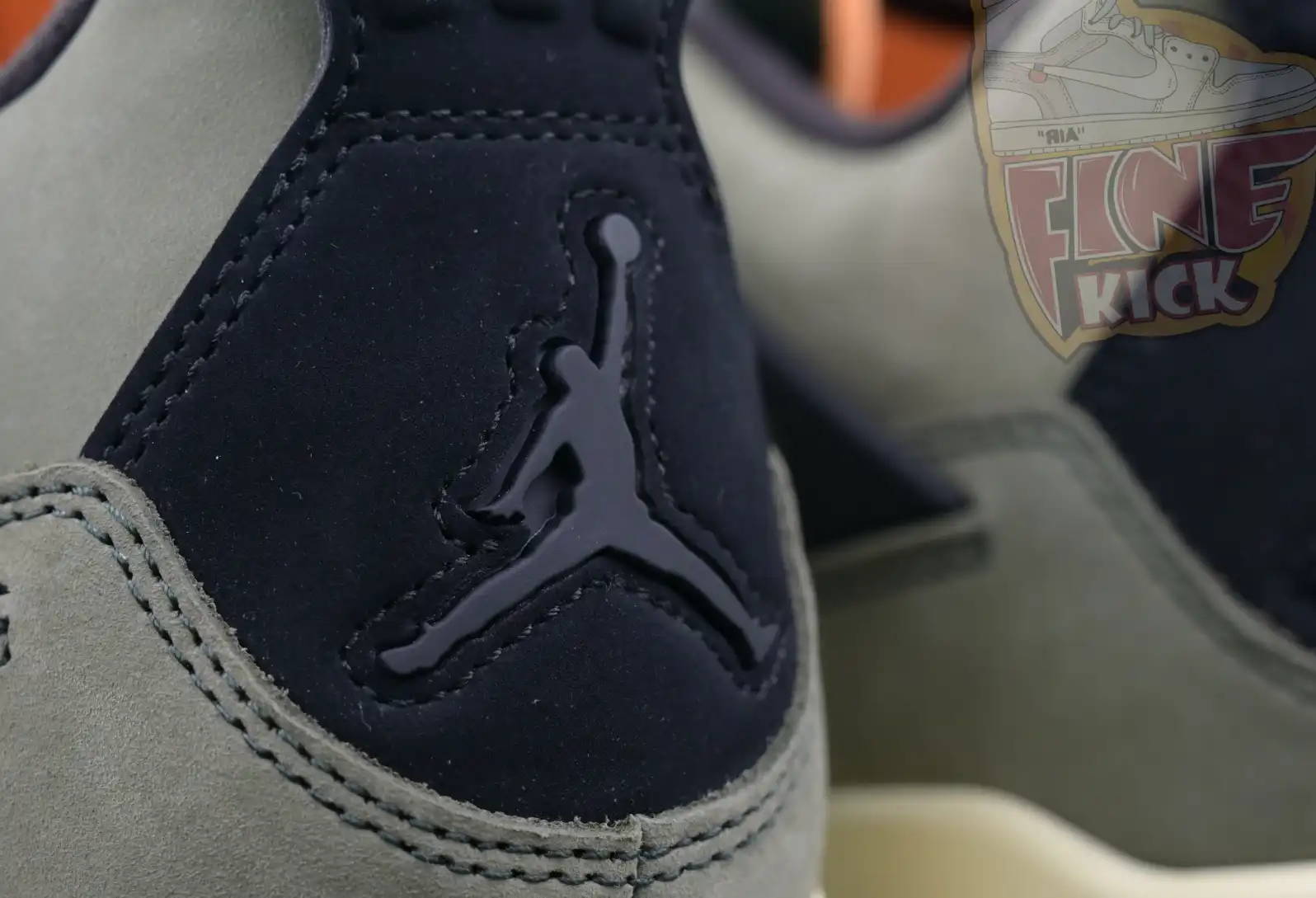 UNDEFEATED x Jordan Air Jordan 4 Retro UNDFTD
