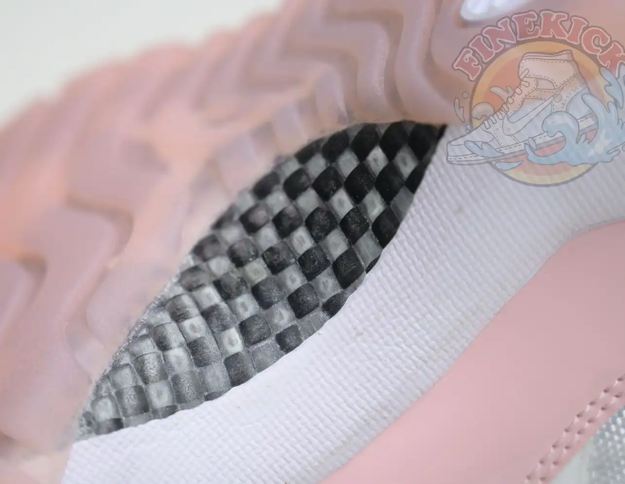 Jordan Air Jordan 11 Low WMNS