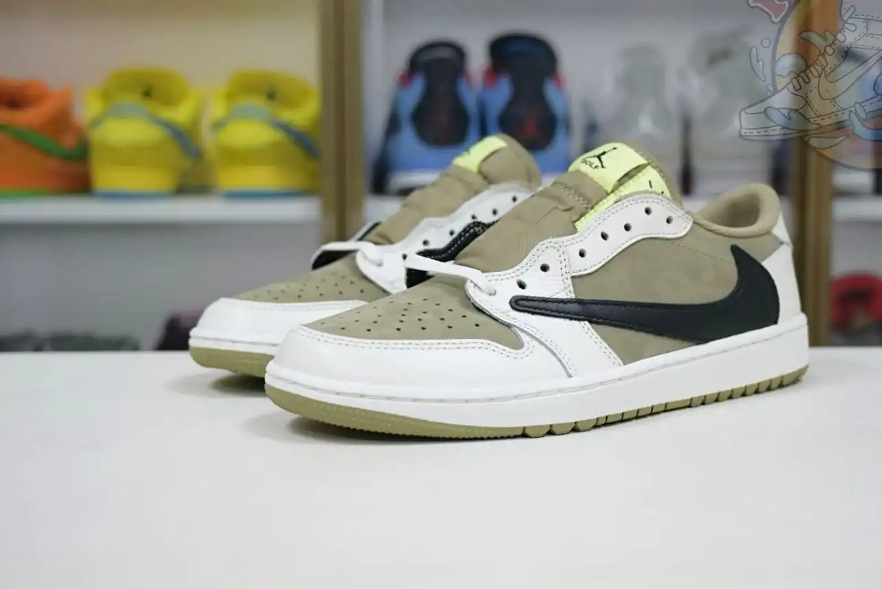 Travis Scott x Air Jordan 1  Low Golf 6.0