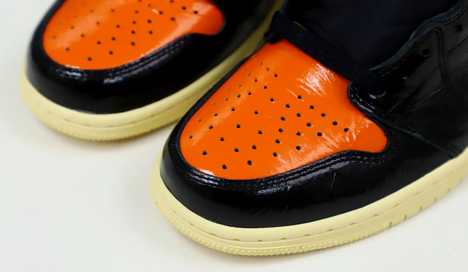 AIR JORDAN 1 RETRO HIGH OG 'SHATTERED BACKBOARD 3.0'