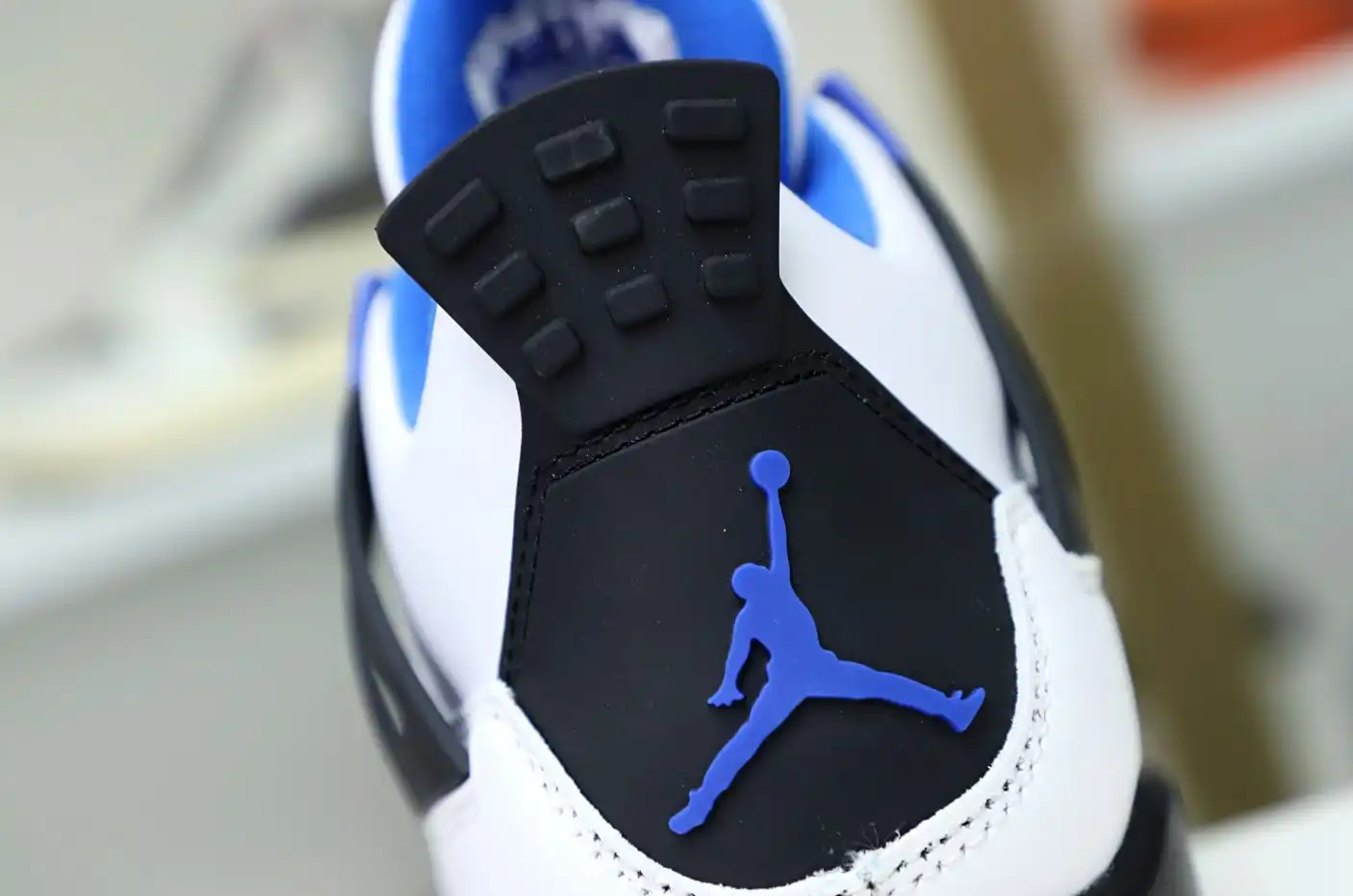 AIR JORDAN 4 RETRO MOTORSPORTS