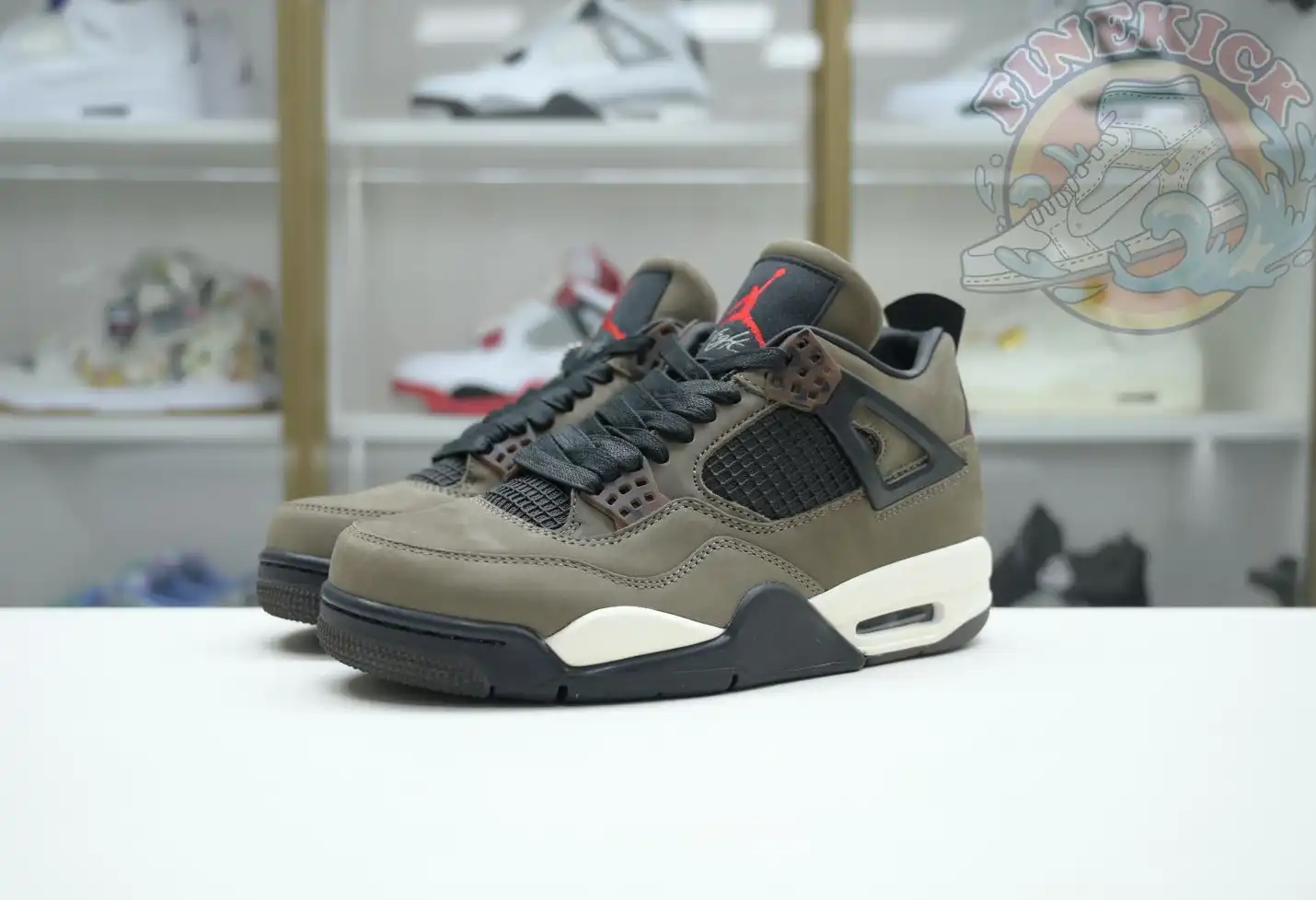 AIR JORDAN 4 RETRO COLOR