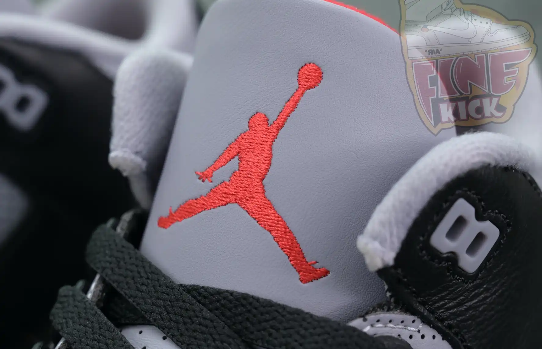 Air Jordan 3“Black Cement Reimagined”