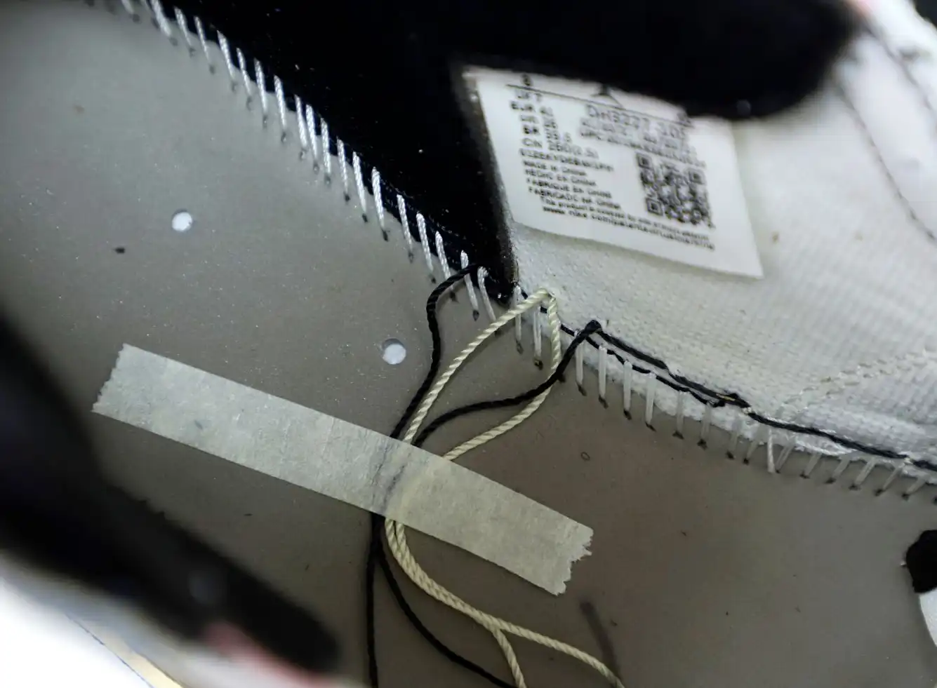 FRAGMENT DESIGN X TRAVIS SCOTT X AIR JORDAN 1 RETRO HIGH
